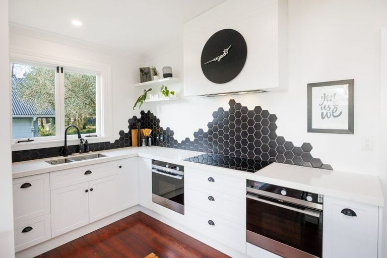 Photo of property in 102 No 1 Line, Westbrook, Palmerston North, 4475