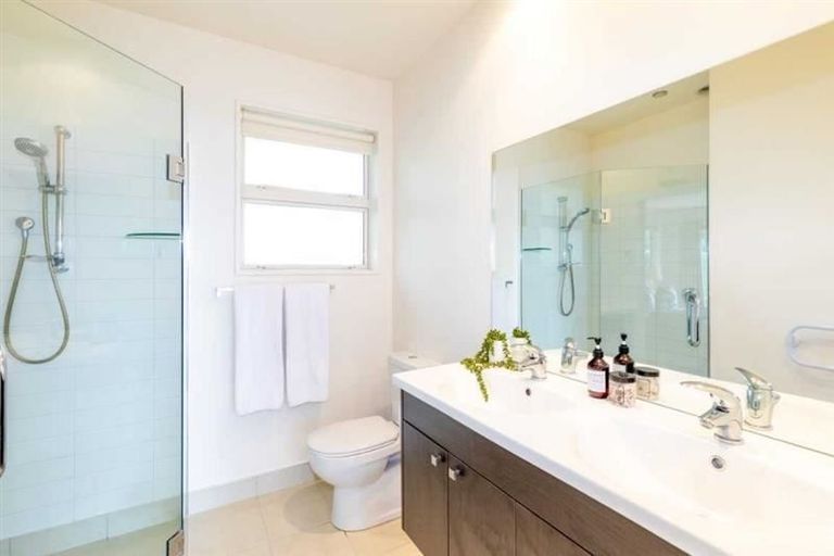 Photo of property in 34 Steadman Road, Broomfield, Christchurch, 8042