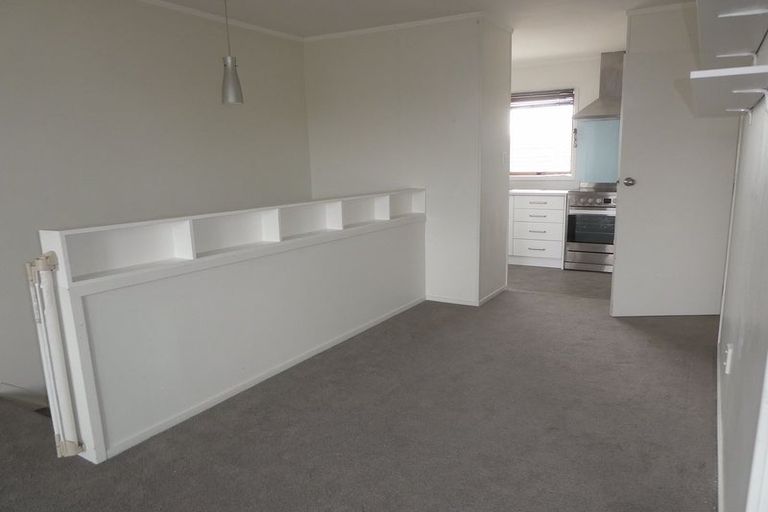 Photo of property in 1/744 Te Atatu Road, Te Atatu Peninsula, Auckland, 0610