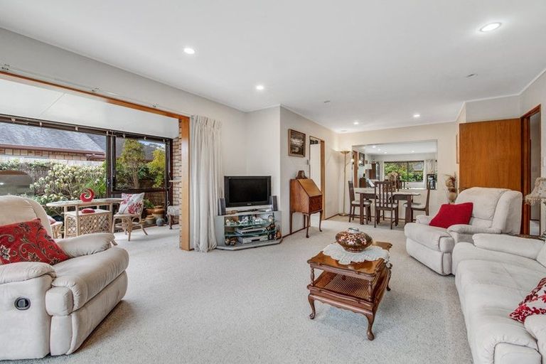Photo of property in 1/32 Riverside Road, Orewa, 0931
