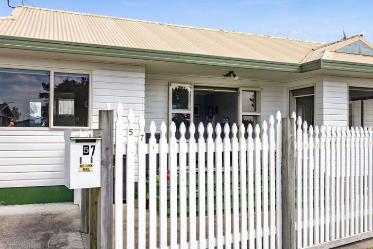 Photo of property in 57 Murray Avenue, Hawera, 4610