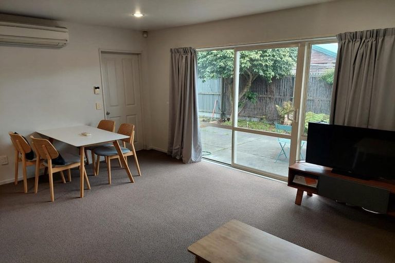 Photo of property in 16b Lyndon Street, Riccarton, Christchurch, 8011