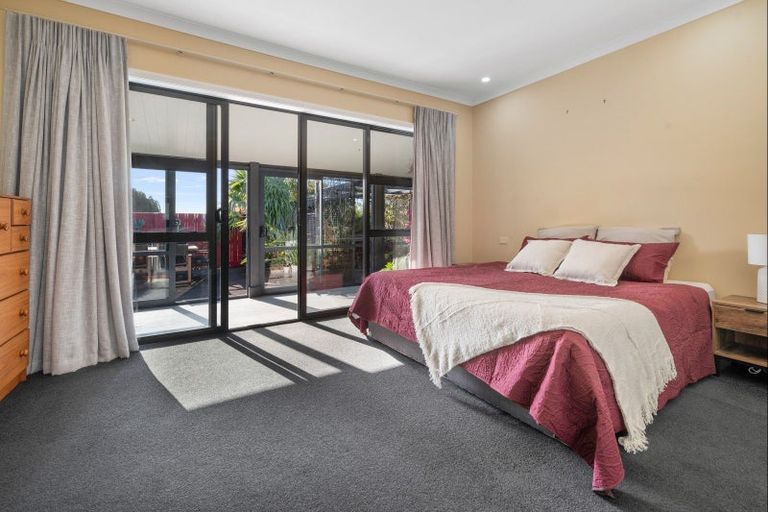 Photo of property in 69f Karamea Street, Whalers Gate, New Plymouth, 4310