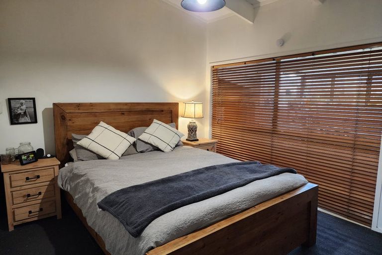 Photo of property in 3/42 James Laurie Street, Henderson, Auckland, 0612