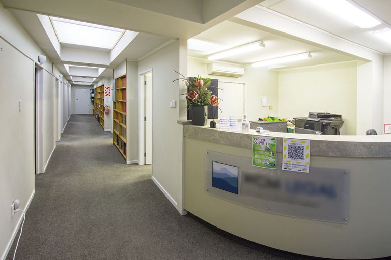 Photo of property in 10 Park Street, Thorndon, Wellington, 6011