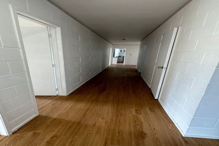 Photo of property in 13 Park Estate Road, Rosehill, Papakura, 2113