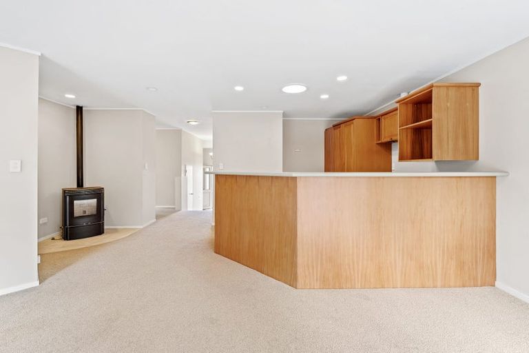 Photo of property in 14 Palmgreen Court, Stanmore Bay, Whangaparaoa, 0932