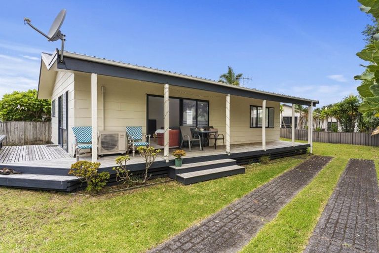 Photo of property in 104b Linton Crescent, Whangamata, 3620
