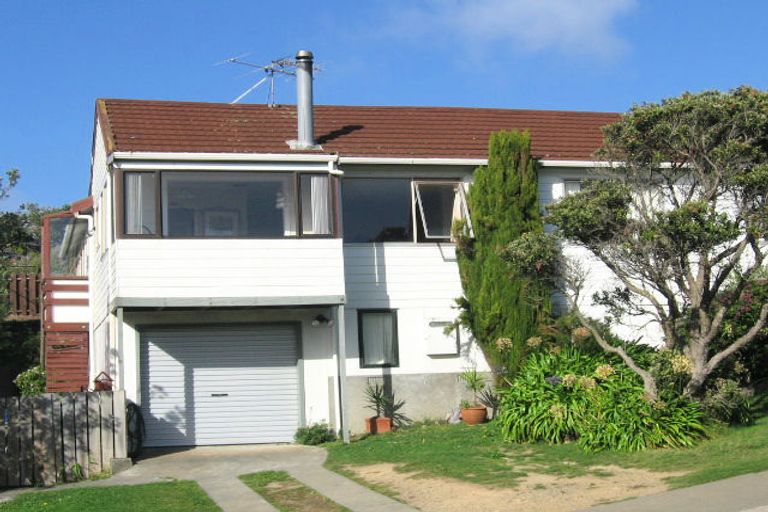 Photo of property in 94f2 Pope Street, Camborne, Porirua, 5026