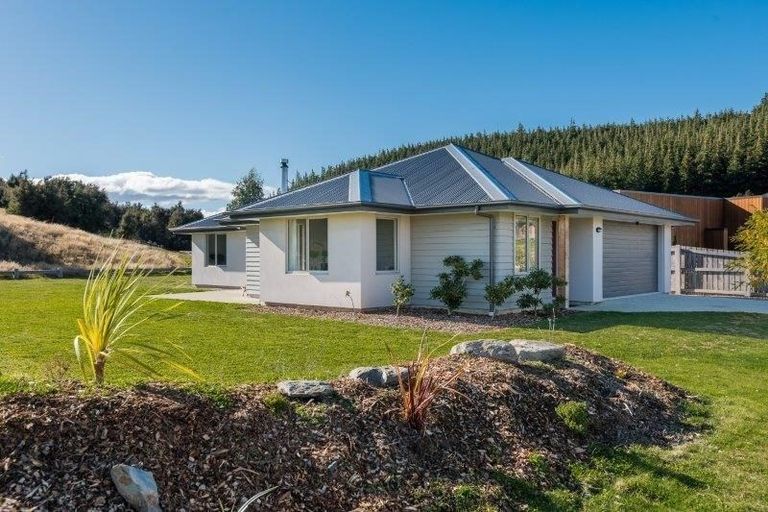 Photo of property in 109 Infinity Drive, Wanaka, 9305