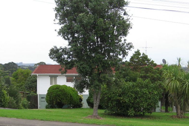 Photo of property in 482 Don Buck Road, Massey, Auckland, 0614