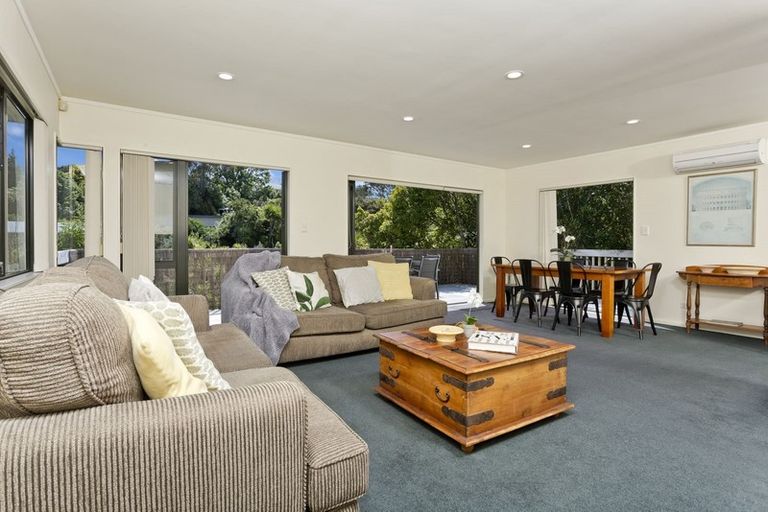 Photo of property in 2/43 Flaxdale Street, Birkdale, Auckland, 0626