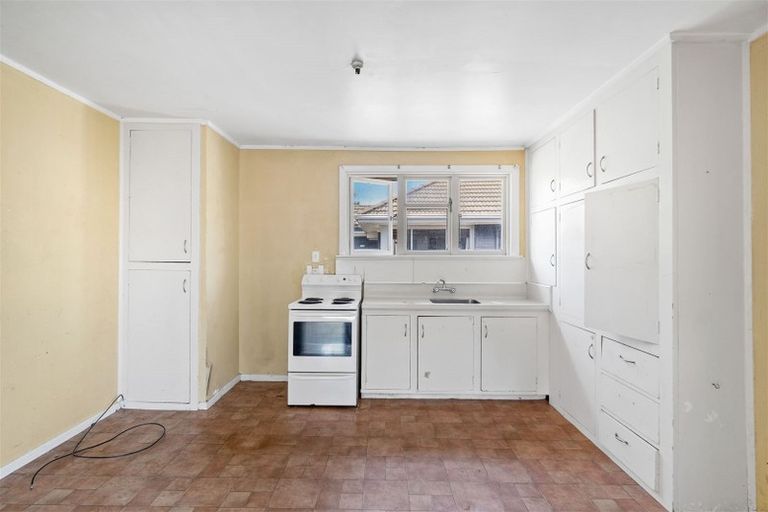 Photo of property in 16 Newland Street, Hoon Hay, Christchurch, 8025