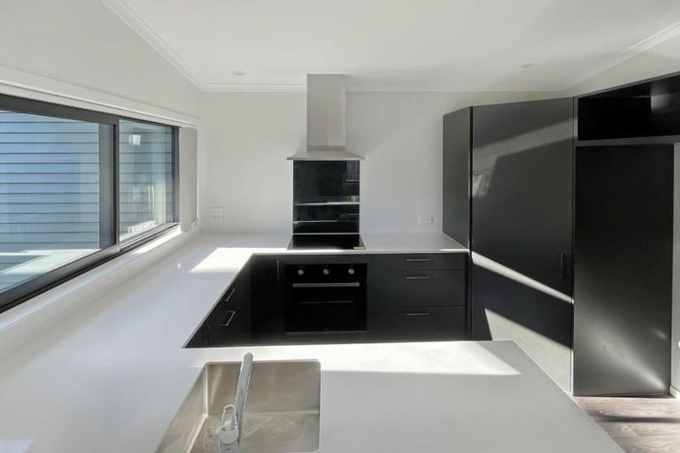 Photo of property in 11u4 Scotland Place, Hillcrest, Hamilton, 3216