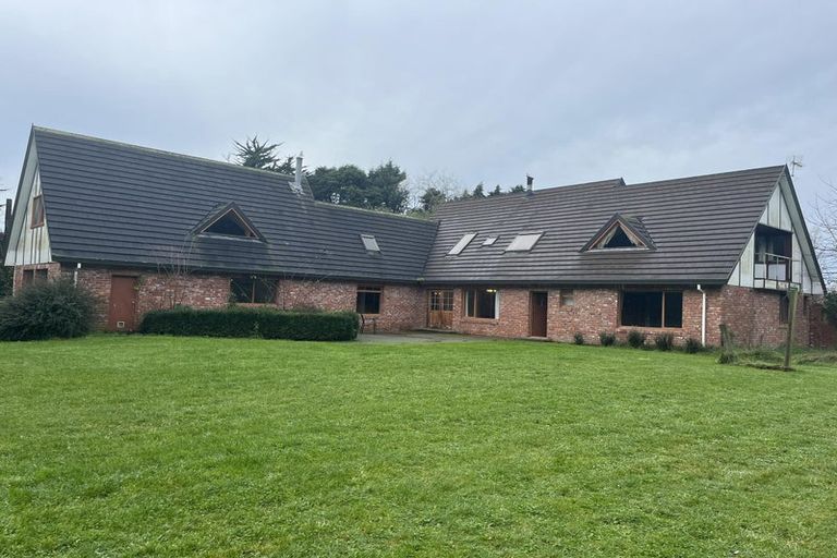 Photo of property in 250 Johns Road, Northwood, Christchurch, 8051