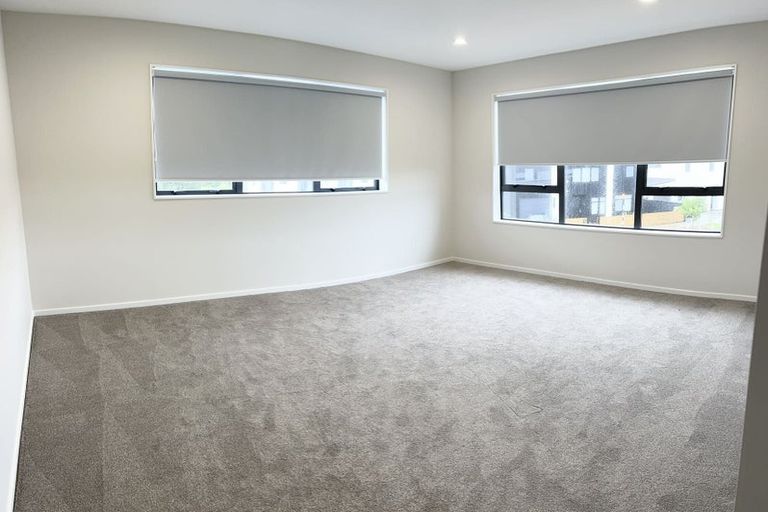 Photo of property in 37 Rapunga Drive, Hobsonville, Auckland, 0616