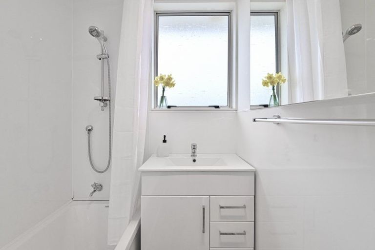 Photo of property in 8b Walton Way, Flaxmere, Hastings, 4120