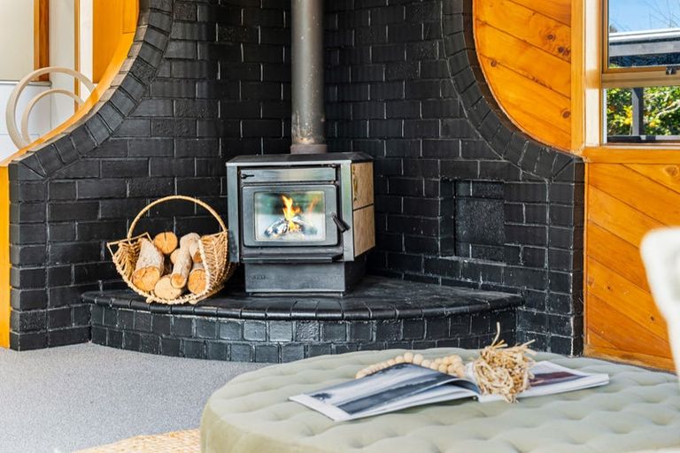 Photo of property in 22 Weza Lane, Kumeu, 0810