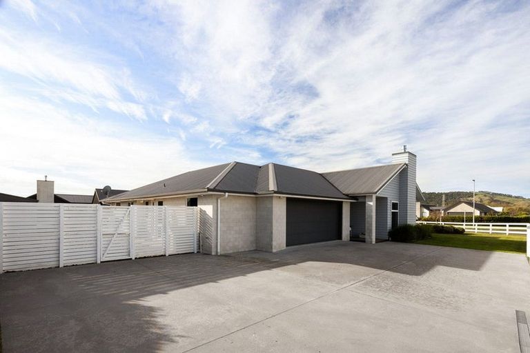 Photo of property in 85 Alan Livingston Drive, Cambridge, 3434