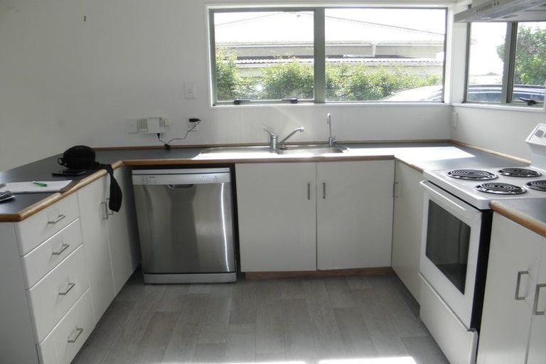 Photo of property in 4c Owens Road, Waiuku, 2123