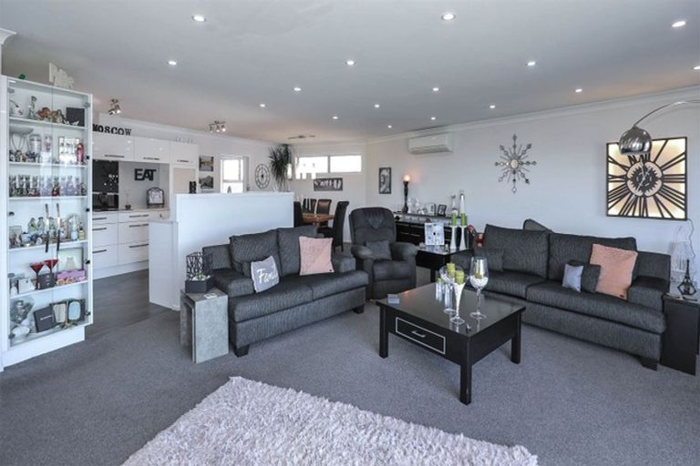 Photo of property in 96 Kimihia Road, Huntly, 3700