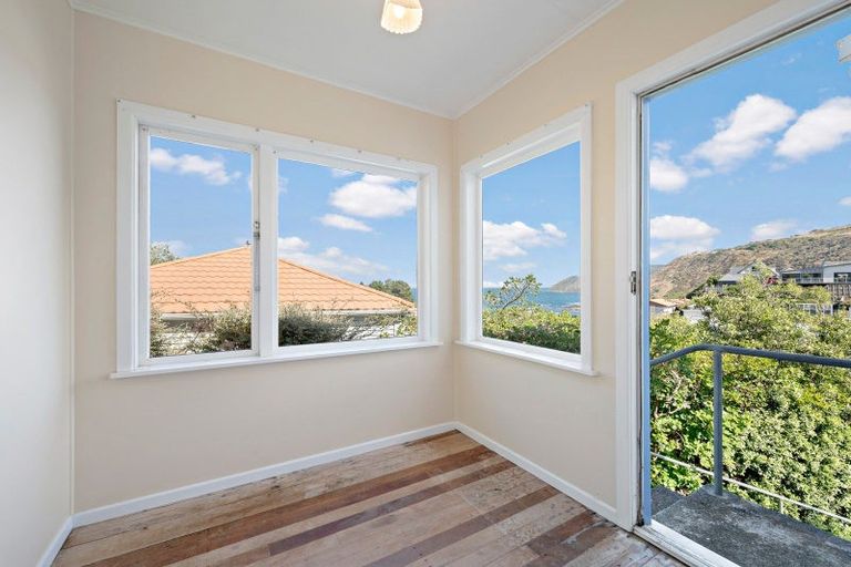 Photo of property in 153 Severn Street, Island Bay, Wellington, 6023