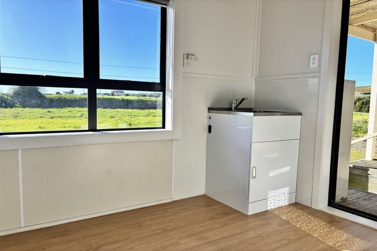 Photo of property in 3 Rogers Road, Pukehina, Te Puke, 3186