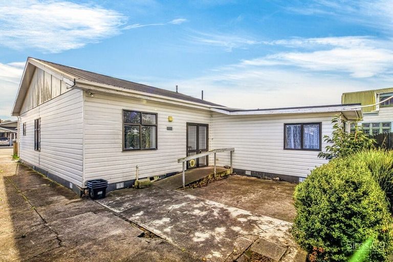 Photo of property in 15 Dublin Street, Whanganui, 4500