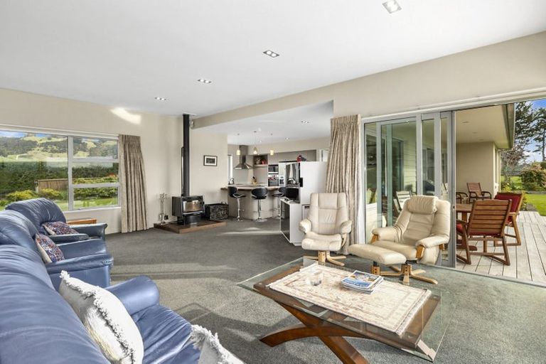 Photo of property in 309 Gladstone Road North, East Taieri, Mosgiel, 9092