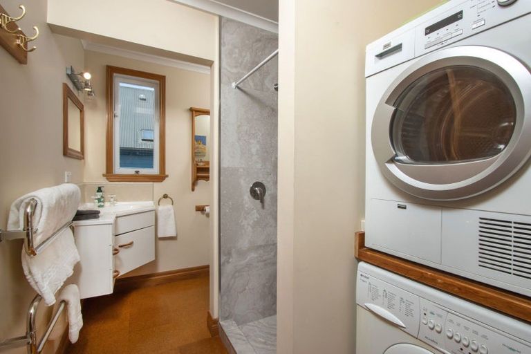 Photo of property in 2b South Street, Nelson, 7010