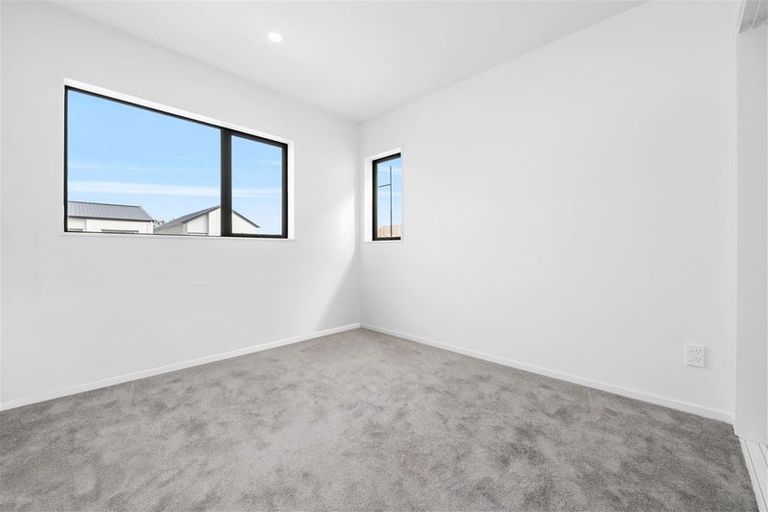 Photo of property in 34 Kairakau Street, Papakura, 2110