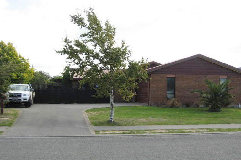 Photo of property in 28 Lowes Road, Rolleston, 7614