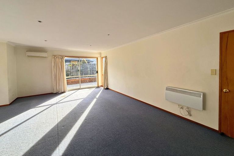 Photo of property in 42 Meadowstone Drive, Wanaka, 9305