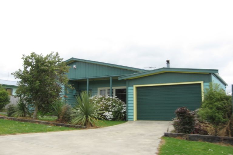 Photo of property in 49 Hooper Avenue, Pukekohe, 2120
