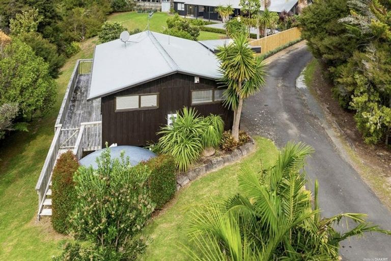 Photo of property in 117 Paremoremo Road, Lucas Heights, Auckland, 0632