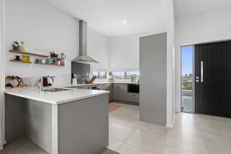 Photo of property in 37 Medway Place, Chartwell, Hamilton, 3210