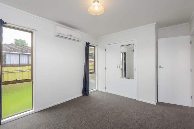 Photo of property in 19 Matipo Crescent, Pukete, Hamilton, 3200