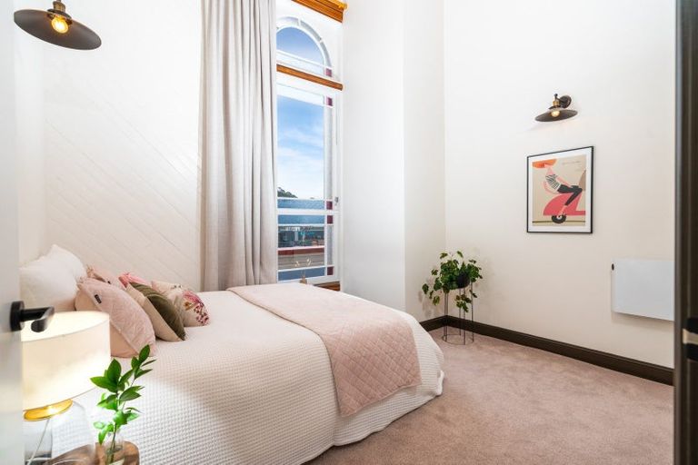 Photo of property in 2/235 Adelaide Road, Newtown, Wellington, 6021