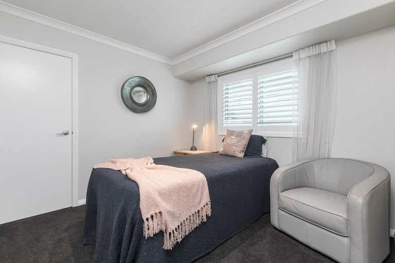Photo of property in 198 Marine Parade, Mount Maunganui, 3116