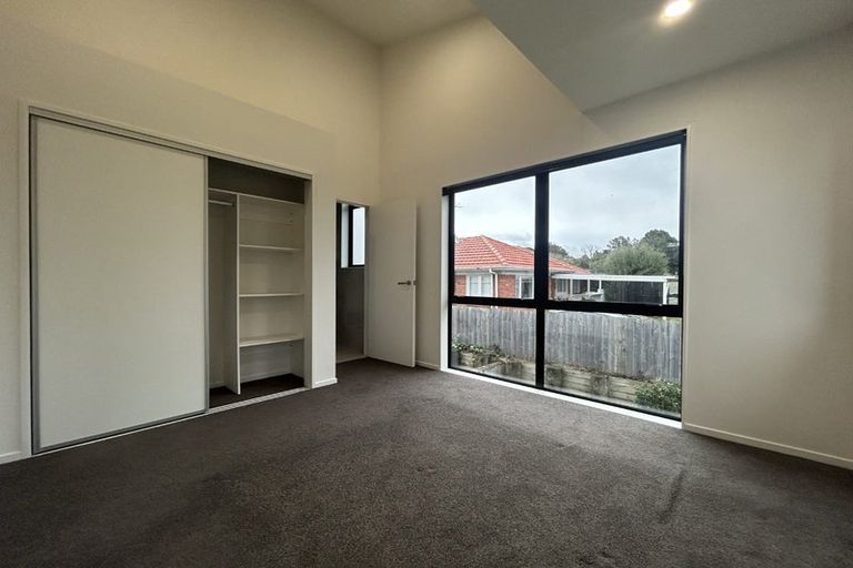Photo of property in 1 Rangimarie Close, Opaheke, Papakura, 2113