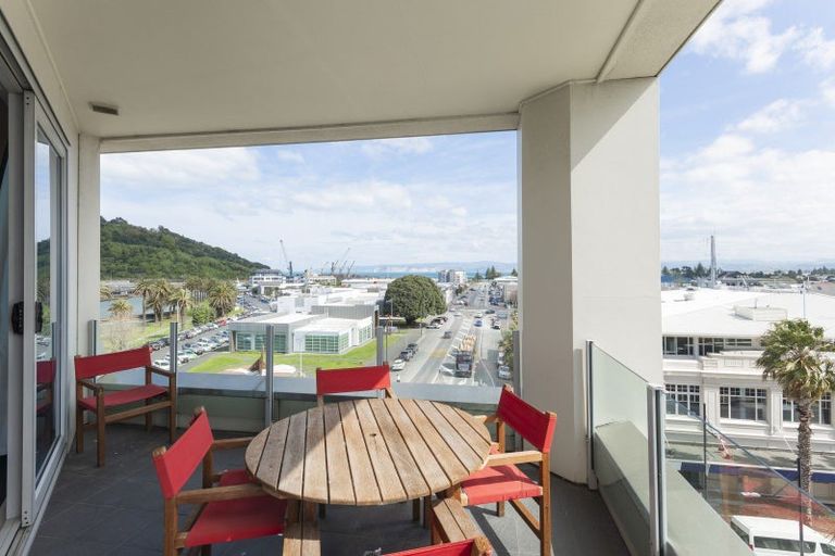 Photo of property in 2/40 Reads Quay, Gisborne, 4010