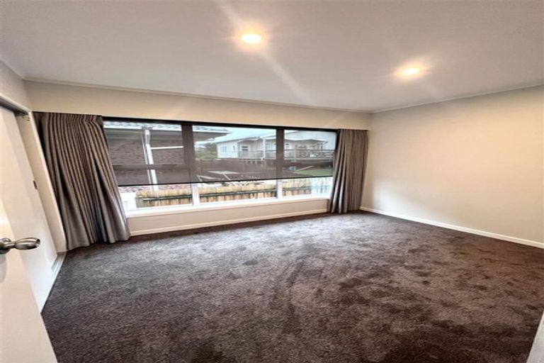 Photo of property in 117 Golf Road, New Lynn, Auckland, 0600