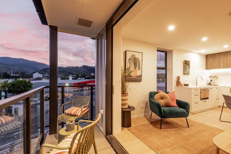 Photo of property in 71 Haven Road, Nelson, 7010