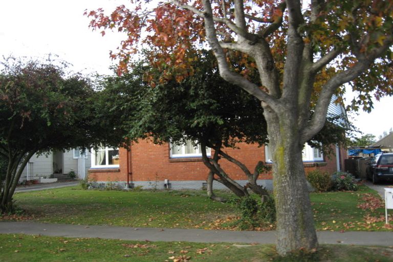 Photo of property in 8 Vicki Street, Sockburn, Christchurch, 8042
