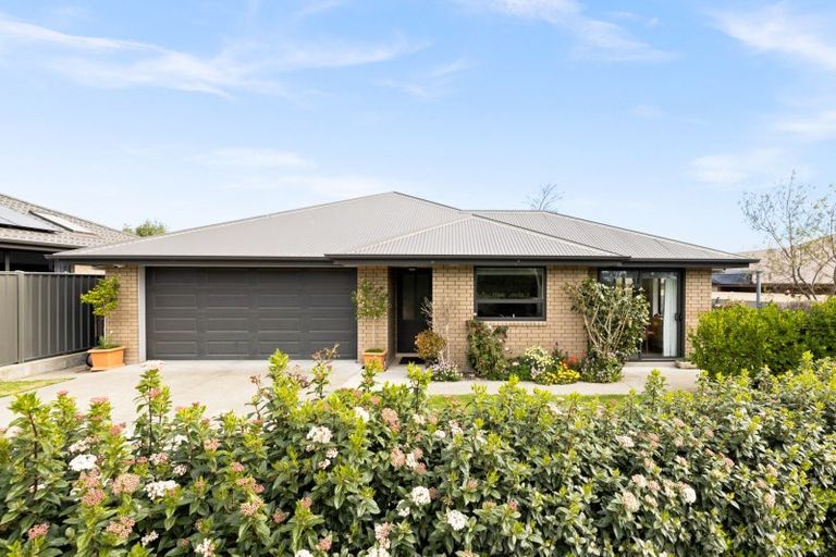 Photo of property in 123 Arataki Road, Havelock North, 4130