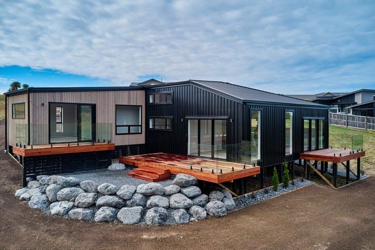 Photo of property in 9 Clemett Court, Kaikoura Flat, Kaikoura, 7371