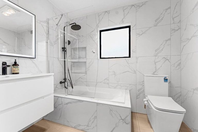 Photo of property in 1/34a Helena Street, Massey, Auckland, 0614