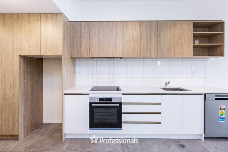 Photo of property in 65u4 Tiketike Way, Brooklyn, Wellington, 6021