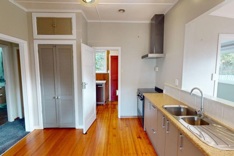 Photo of property in 11 Koromiko Avenue, Roslyn, Palmerston North, 4414