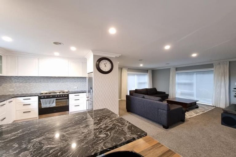 Photo of property in 25 Sandybrow, Churton Park, Wellington, 6037